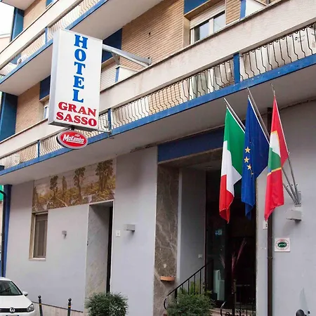 فندق Gran Sasso &